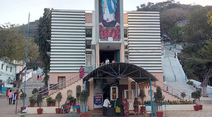 Gunadala Matha Shrine Vijayawada (1)