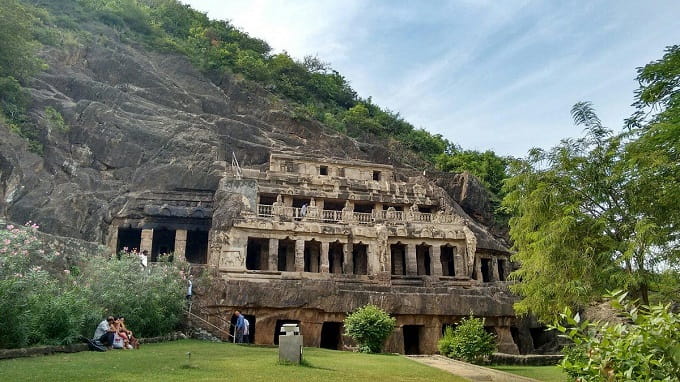 Undavalli Caves (1)